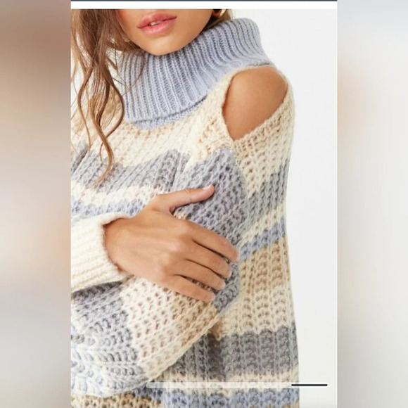 Forever 21 Striped Knit Turtleneck Sweater Women's Size Medium - Picture 5 of 16